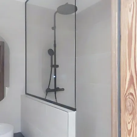 Appartement Le Bec Rouge - Le Lac-12 By Interhome